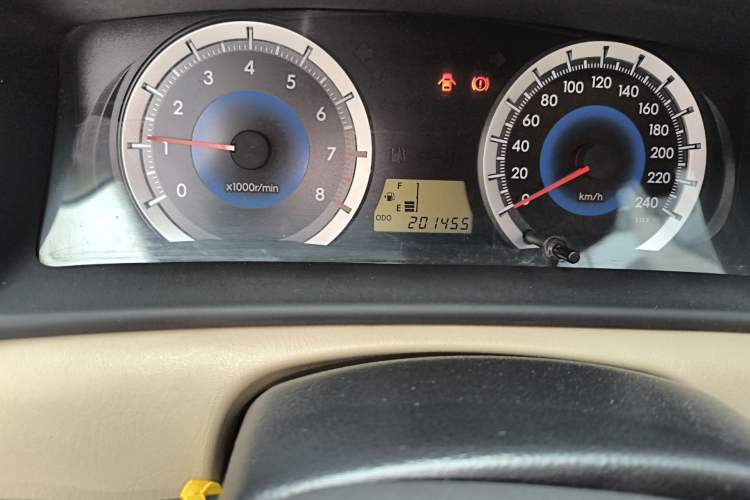 Used Toyota Corolla EX 2013 1.6L Manual Luxury Edition Odometer Close Up