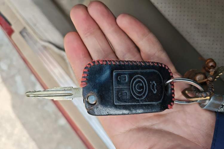 Used Buick Excelle 2011 1.6 LE-AT Vehicle Key