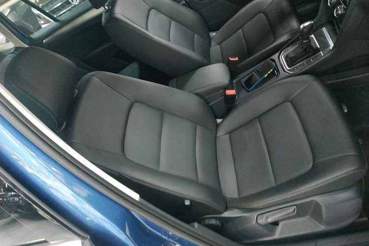 Used Volkswagen Golf Sportsvan 2019 280TSI Automatic Trendy Model China VI Standard