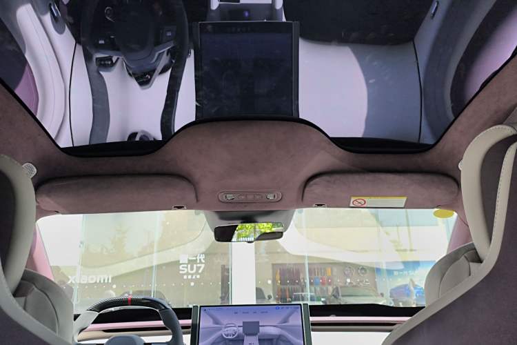 Used Xiaomi Auto YU7 2025 Ultra-Long Range High-Performance All-Wheel-Drive Max Edition
