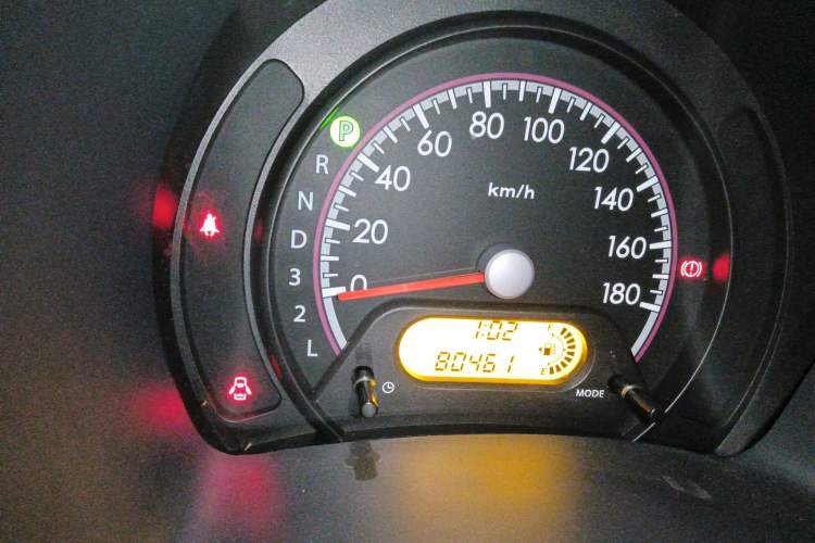 Used Suzuki Alto 2013 1.0L Automatic Luxury Model