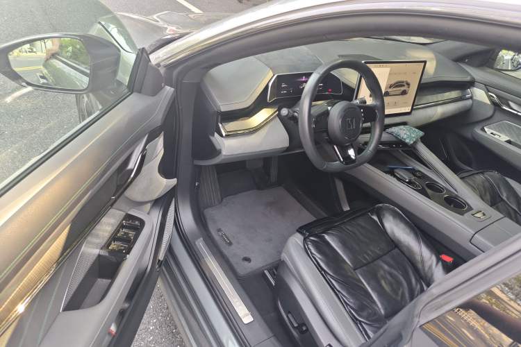 Used Zeekr 001 2021 Long-Range Dual-Motor WE Edition Driver Seat