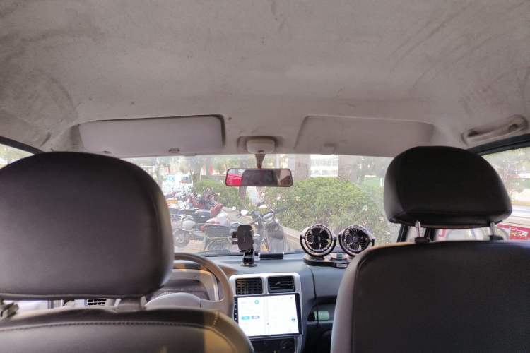 Used CHANGAN KUAYUE Xinbao MINI 2016 1.2L Double-Cab with 2550 Rear Dual Wheels DK12-10
