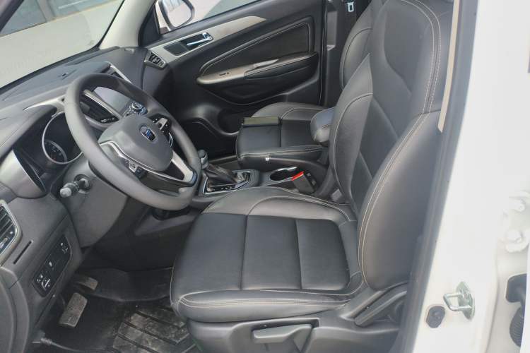 Used CHANGAN OSHAN COS5 2021 1.6L CVT Luxury Model Left Front Seat