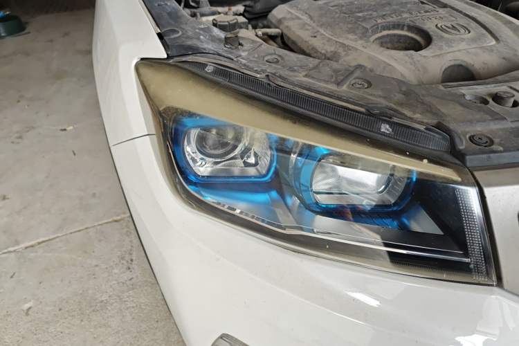 Used CHANGAN CS75 2016 1.8T Automatic Elite Model China V Standard Right Front Headlight