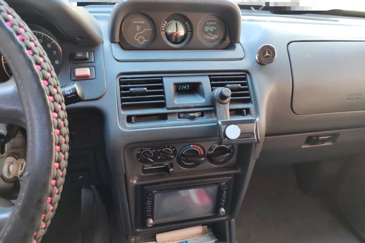 Used Leopaard Heijingang 2013 2.2L Manual 4x4 Standard Edition
