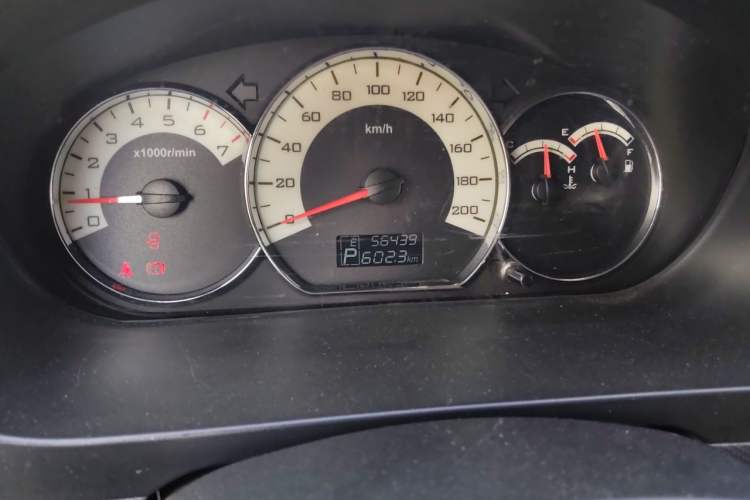 Used Wuling Hongguang 2014 1.5L S Automatic Comfort Edition
