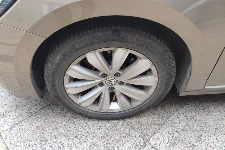 Used Volkswagen Passat 2019 330TSI Elite Edition China VI Exterior 4