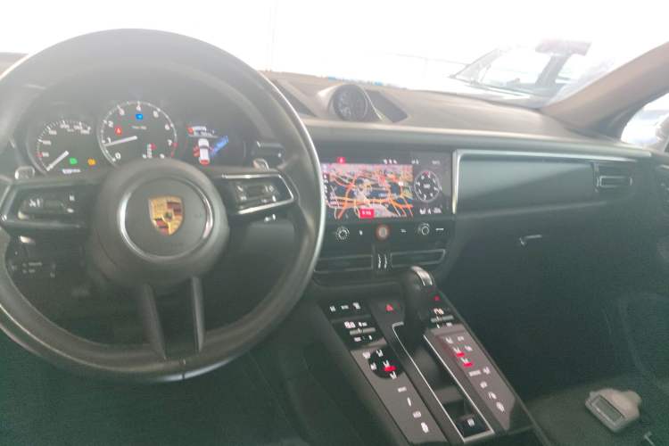 Used Porsche Macan 2022 Macan 2.0T
