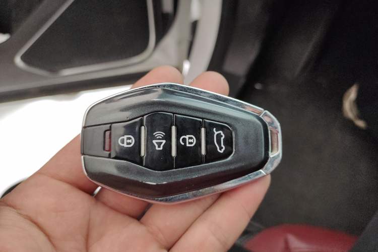 Used JETOUR X70 PLUS 2023 1.5T DCT Ziqiang PRO 7-Seater Vehicle Key