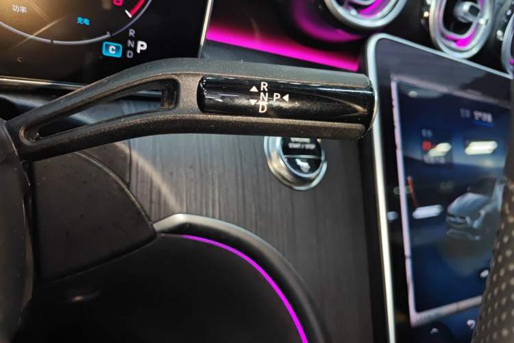 Used Mercedes-Benz C-Class 2024 C 200 L Sport Edition Gear Lever