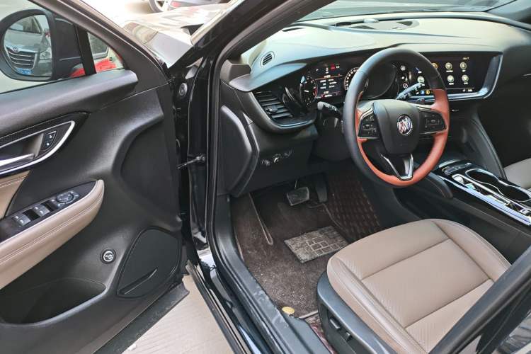 Used Buick Envision 2023 Encore Plus 652T Five-Seat Luxury Model