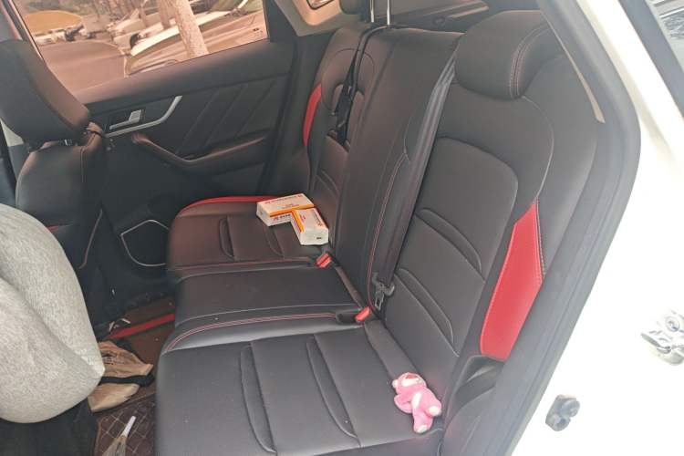 Used Venucia T60 2020 1.6L CVT Smart Drive Version China VI Standard