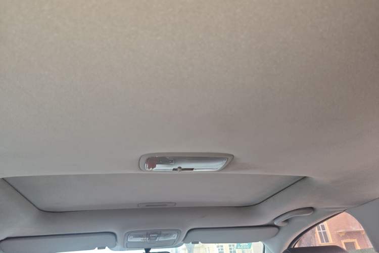 Used Hyundai Celesta 2011 1.6L Automatic Luxury Version
