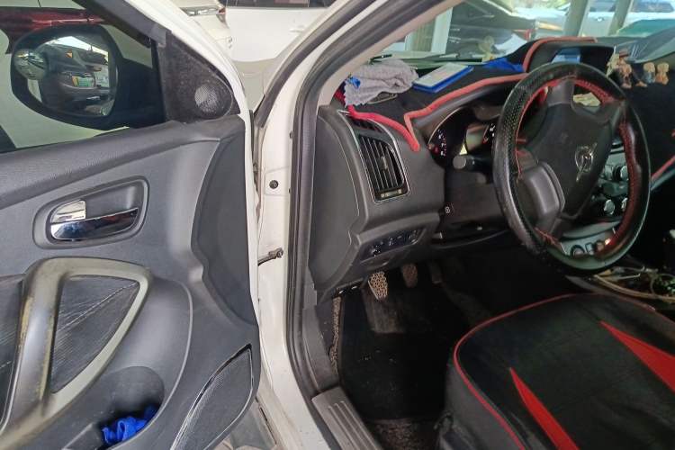 Used Haima S5 2015 1.6L Manual Comfort Model Driver Seat