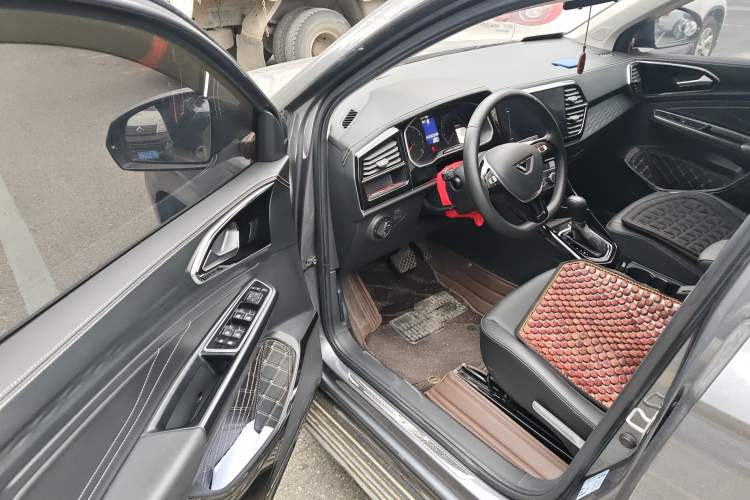 Used Jetta VS5 2022 280TSI Automatic Enjoyment Pro Trim