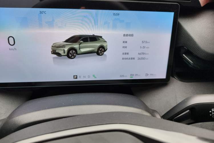 Used Lynk & Co 08 EM-P 2023 120km Long-Range Pro Odometer Close Up