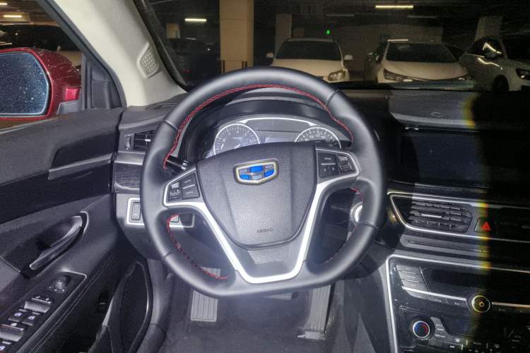 Used Geely Auto Emgrand GT 2016 1.8T Comfort Model Steering Wheel