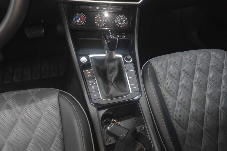 Used Volkswagen Sagitar 2023 300TSI DSG Excellence Edition
