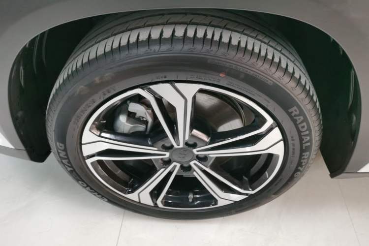 Used Geely Galaxy L7 2025 EM-i 115km Exploration+ Edition
