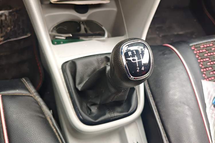 Used Skoda Rapid 2015 1.6L Manual Smart Selection Model