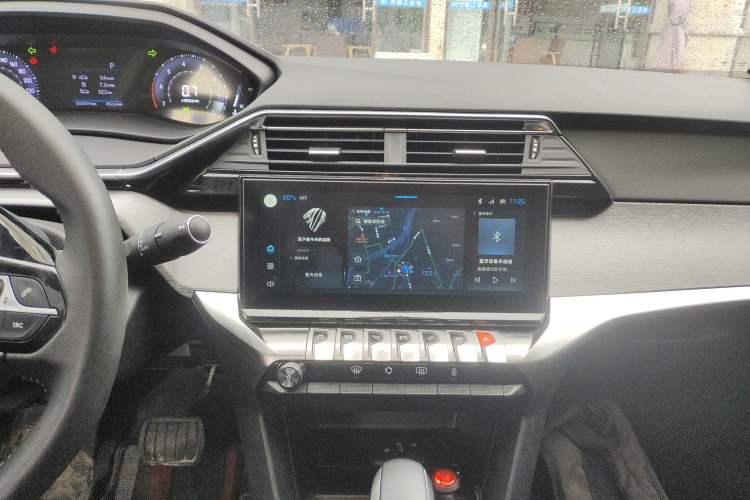 Used Peugeot 408 2024 360THP "Da Da" Edition – Romani Version Audio And AC Panel