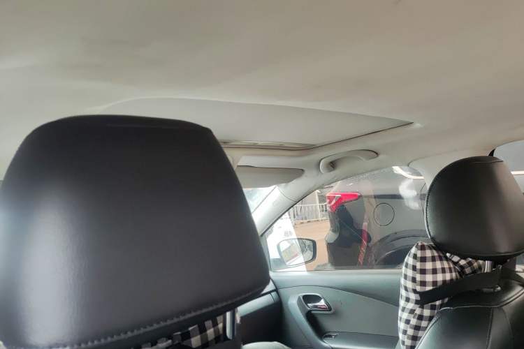 Used Volkswagen Polo 2013 1.4L Automatic Luxury Edition
