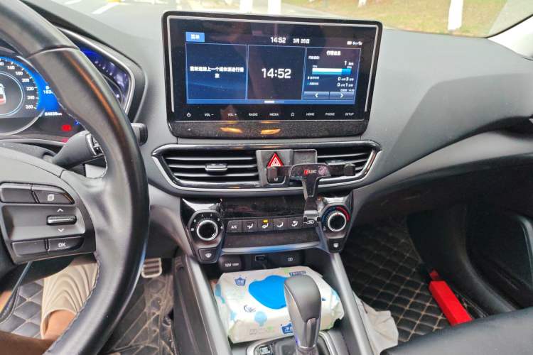 Used Hyundai Lafesta 2019 280TGDi Sport Edition China VI Audio And AC Panel