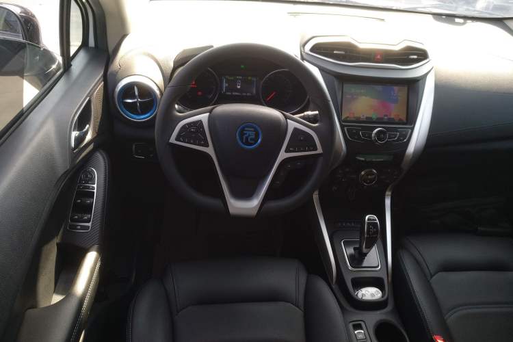 Used BYD Yuan New Energy 2018 EV360 Smart Connect Cool Edition