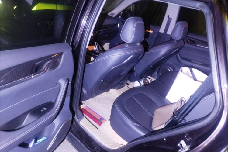 Used Brilliance V7 2018 280T DCT Luxury Model 5 Seats
