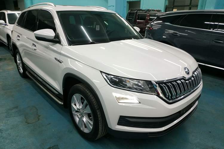 Used Skoda Kodiaq 2018 Facelifted TSI330 5-Seater Two-Wheel-Drive Comfort Edition