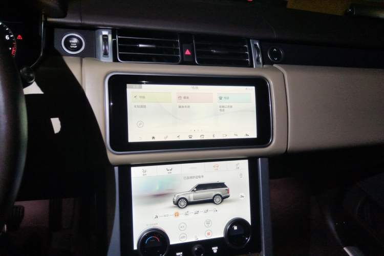 Used Land Rover Range 2019 3.0 SCV6 Legacy Edition Audio And AC Panel