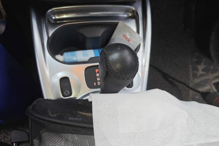 Used smart fortwo 2018 1.0L 52kW Hardtop Passion Edition China V Standard Gear Lever