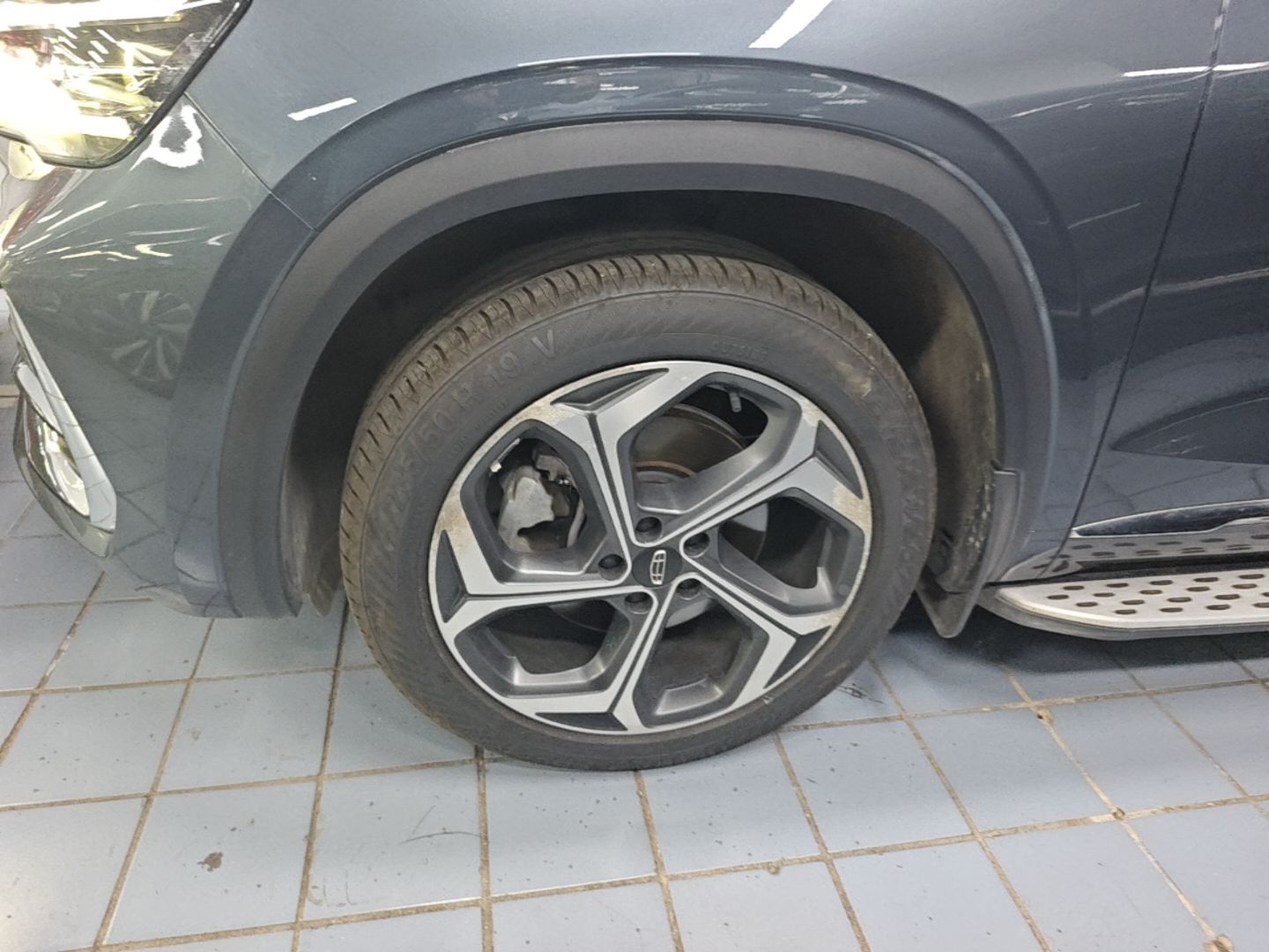 Geely Auto Monjaro L 2021 2.0TD DCT EVO Two-Wheel Drive Prestige Version — снимка 10