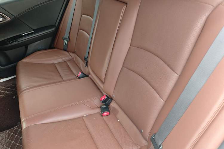 Used Honda Accord 2016 2.4L Luxury Edition
