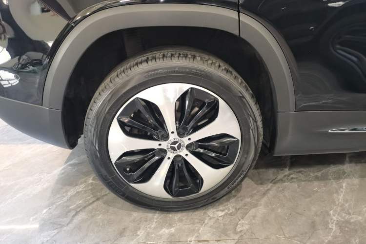 Used Mercedes-Benz GLB 2022 Updated GLB 200 Fashion Edition Right Rear Wheel Hub