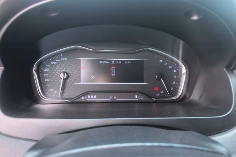 Used SAIC MAXUS G20 2020 2.0T Gasoline Automatic Luxury Edition Instrument Cluster