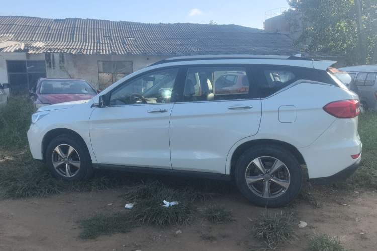 Used Haval M6 2018 Revised Version 1.5T DCT Two-Wheel Drive Elite Edition