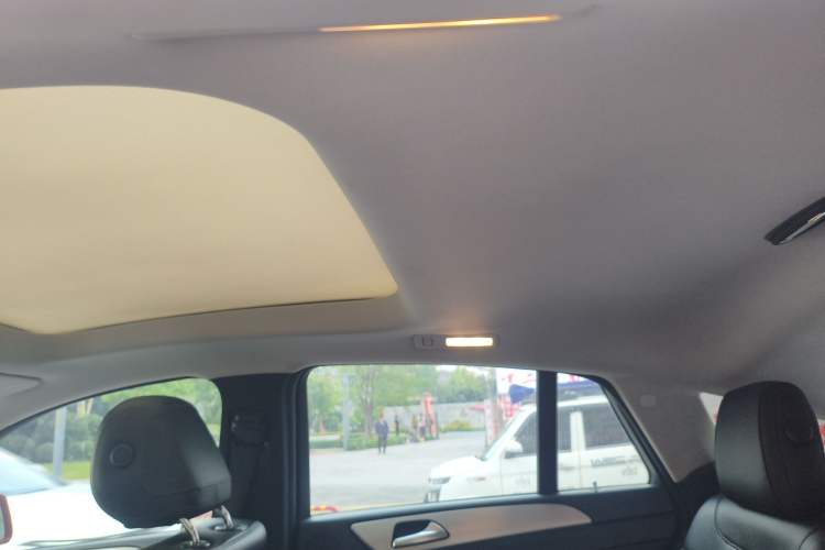 Used Mercedes-Benz GLE Coupe 2015 GLE 320 4MATIC Coupe SUV Headliner