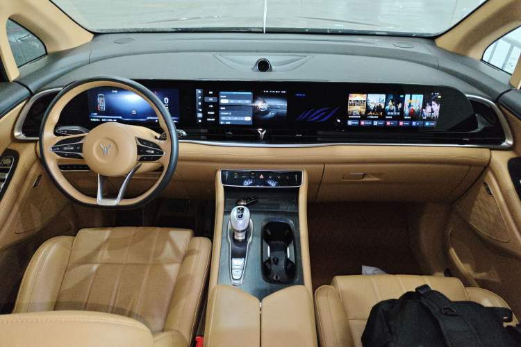 Used VOYAH Dream 2022 Low-Carbon Edition Home