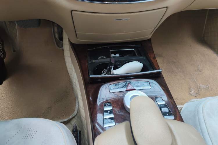 Used Mercedes-Benz S-Class 2010 S 400 L HYBRID