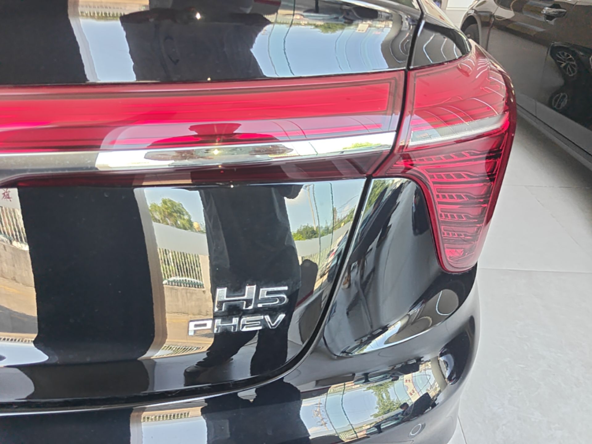 Hongqi H5 PHEV 2025 130 Super Hybrid Version — снимка 9