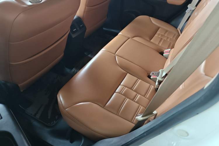 Used Honda CR-V 2016 2.0L two-wheel drive Urban Edition