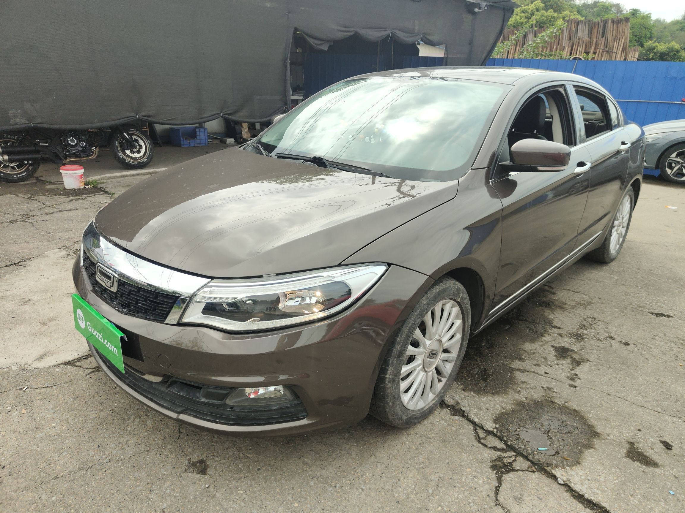 Parte inferior delantera