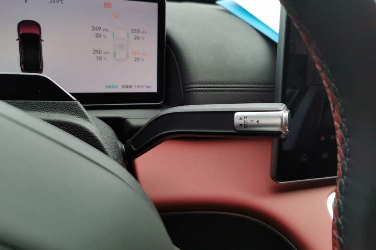 Used Chery Fulwin A9L 2025 Model, Four-Wheel Drive High-Energy Peak Edition