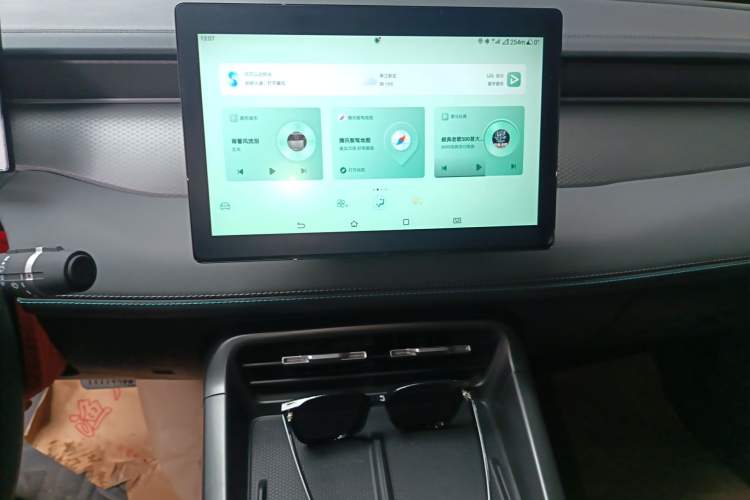 Used BYD Qin PLUS 2025 DM-i Smart Drive 55KM Leading Model Audio And AC Panel