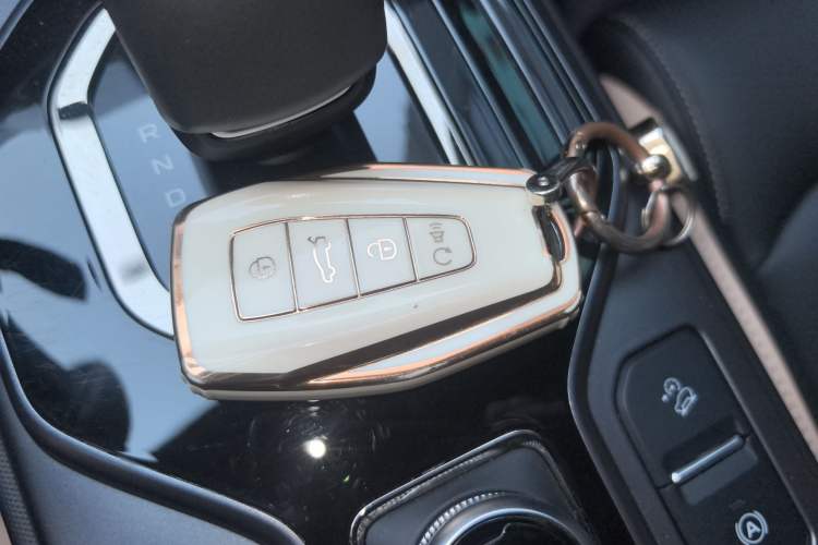 Used Geely Auto icon 2023 1.5TD Chocolate Luxe Edition