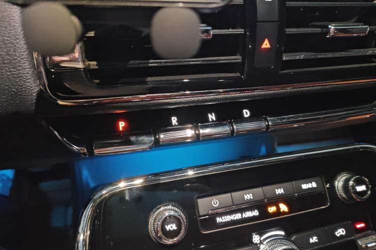 Used Lincoln Navigator 