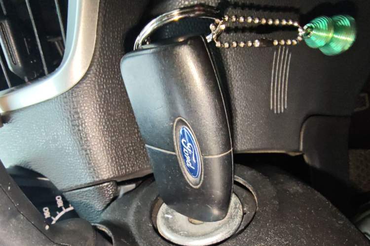 Used Ford EcoSport 2013 1.5L Automatic Fashion Model
