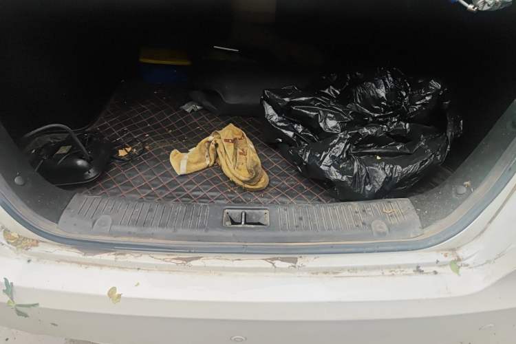 Used CHANGAN Eado 2015 1.6L Manual Luxury Model China IV Standard